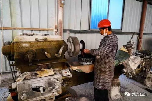 驚奇 石屏這種石頭很美很文藝,像孔雀的羽毛,你見(jiàn)過(guò)嗎